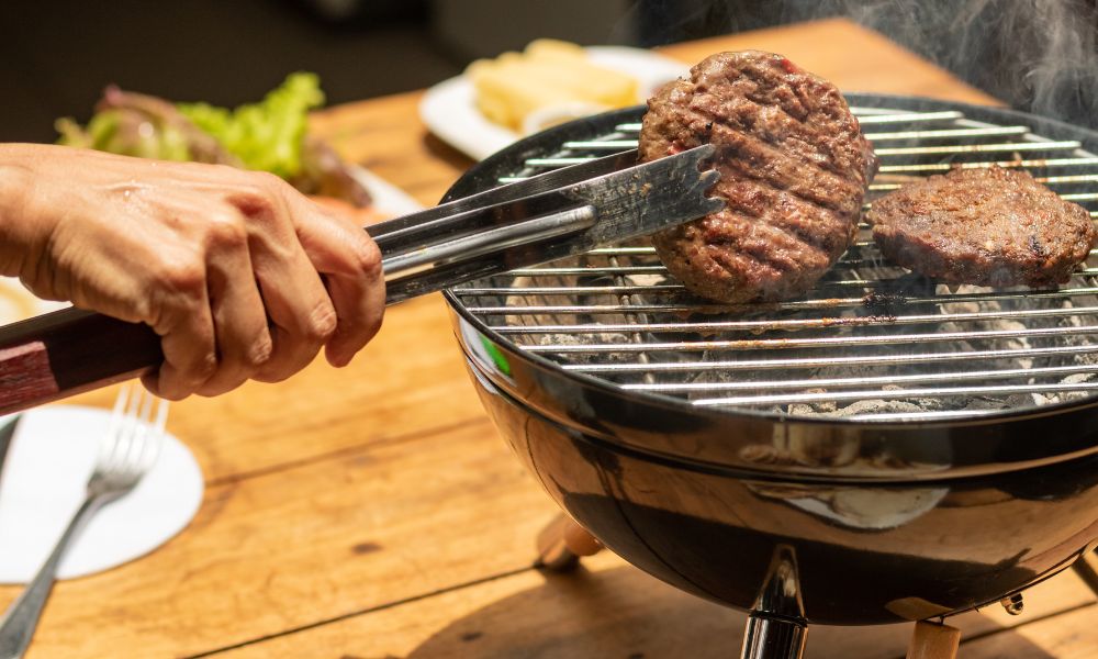 grilled dishes hamburger
