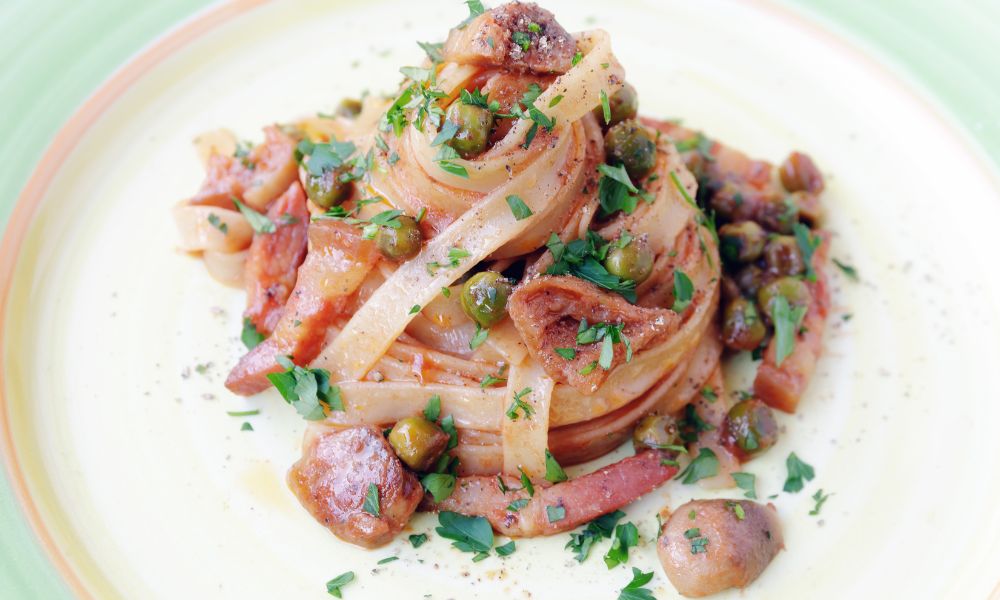 festive menu tagliatelle